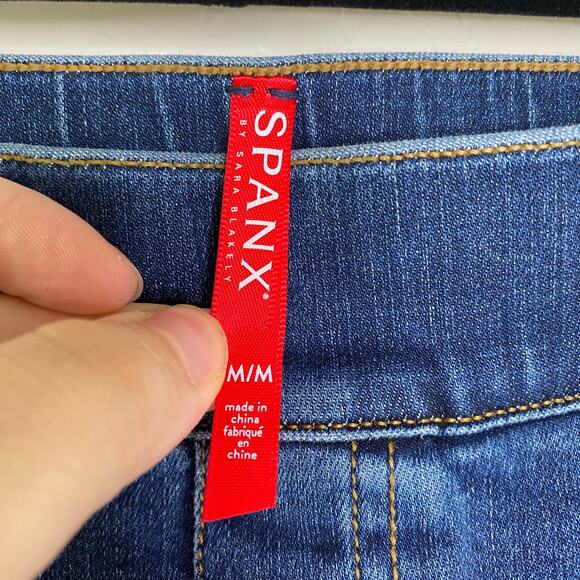 Spanx Medium Wash Distressed Ankle Skinny Jeans Medium - Picture 4 of 9